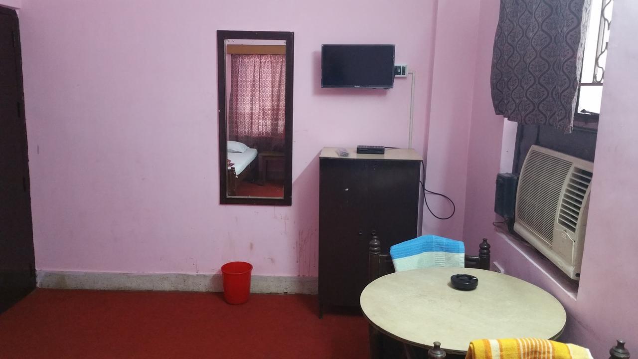 Renu Guest House Kolkata Exterior photo