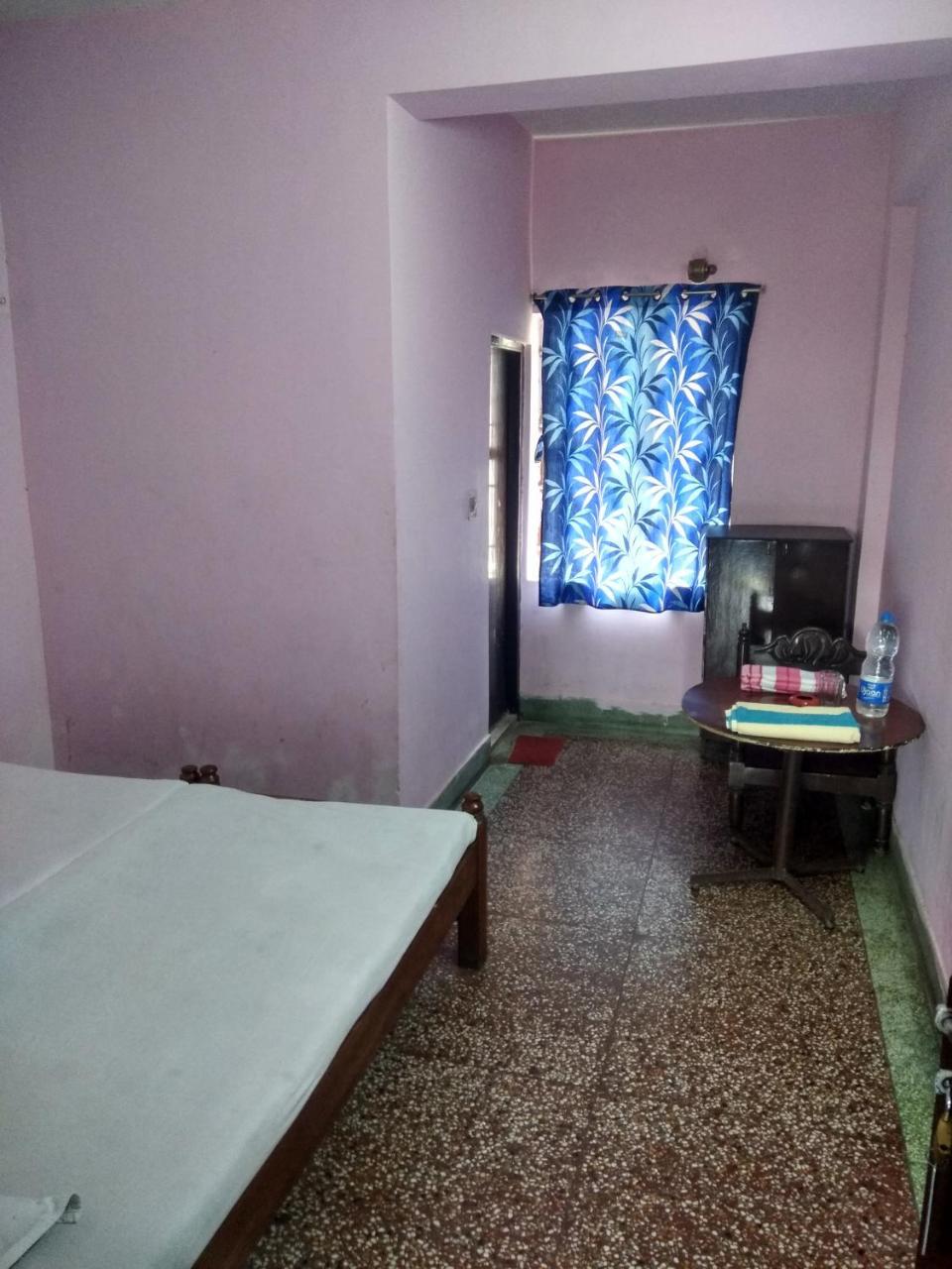 Renu Guest House Kolkata Exterior photo