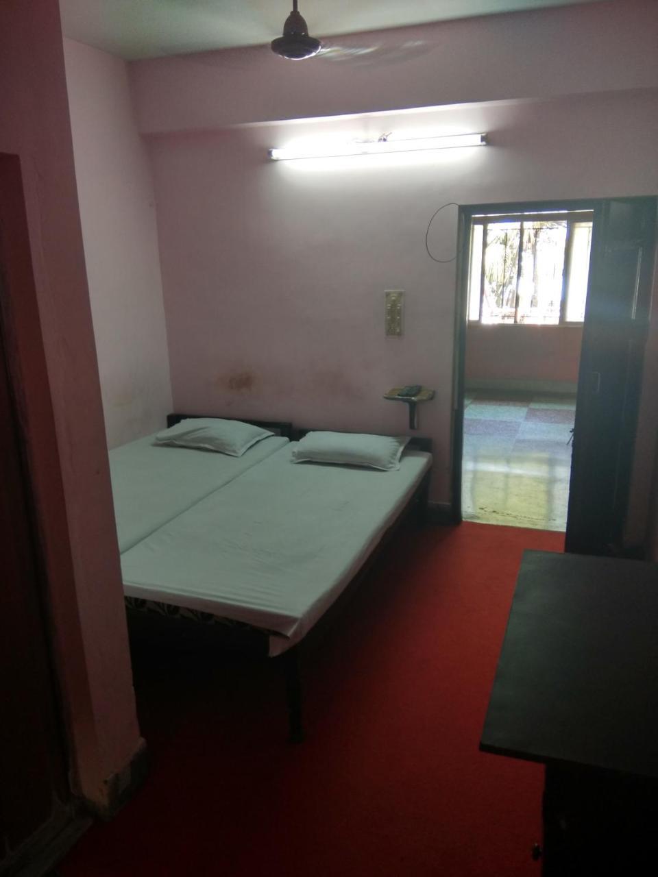 Renu Guest House Kolkata Exterior photo